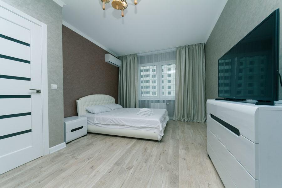 Апартаменты Sofii Rusovoi 3V Киев Экстерьер фото